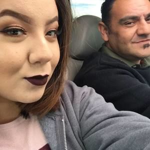 Meet your Posher, Mariana